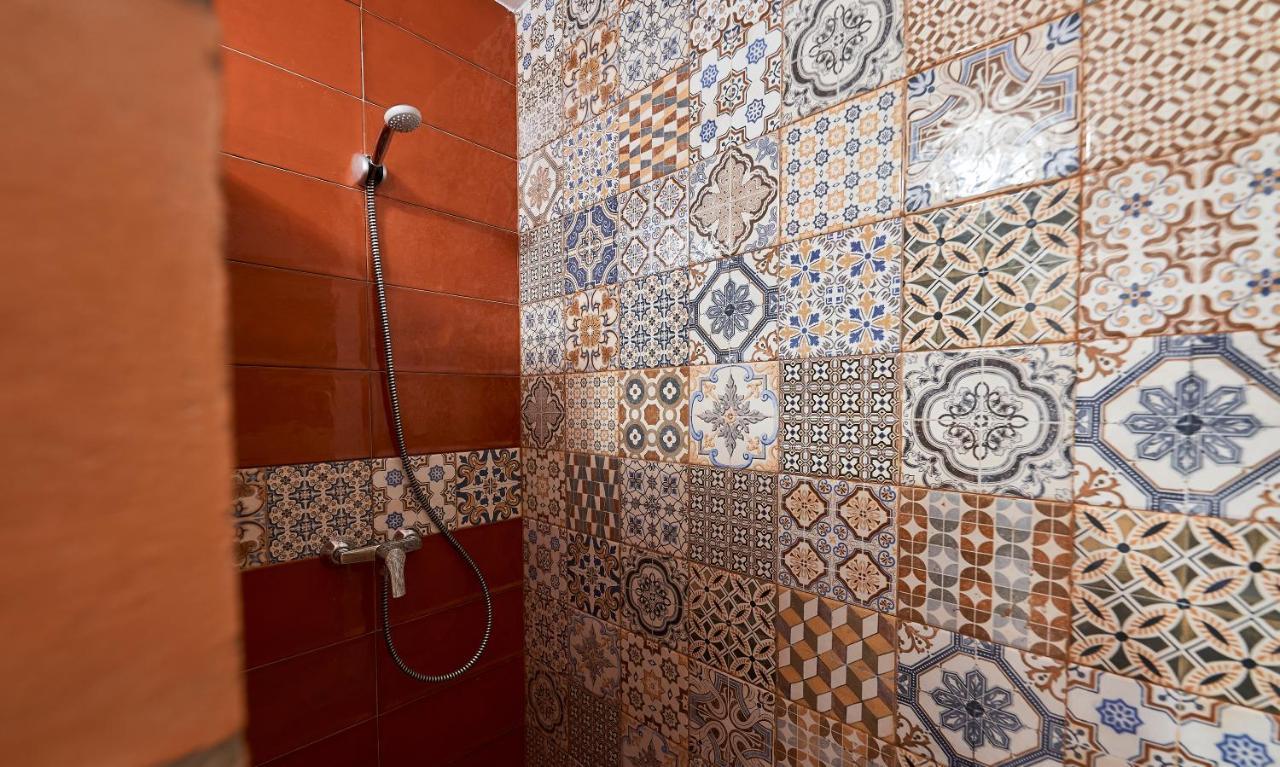 Apartamentos Sierra De Las Nieves 龙达 外观 照片